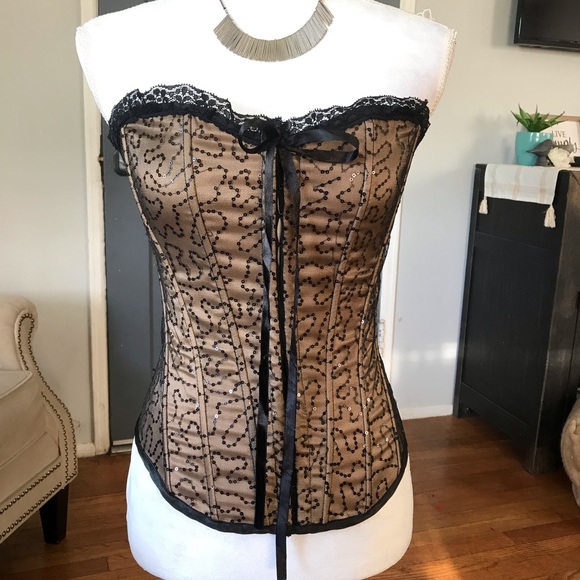 Corset top - Picture 3 of 6